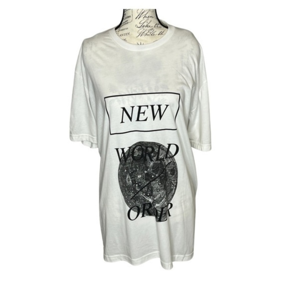 New world order Prince Peter Collection size extra, large, new with tag